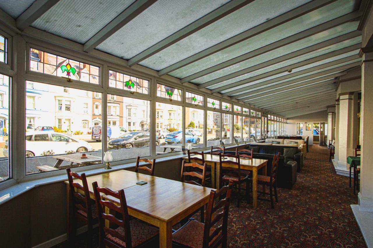 New Loretta Hotel ลันดิดโน ภายนอก รูปภาพ