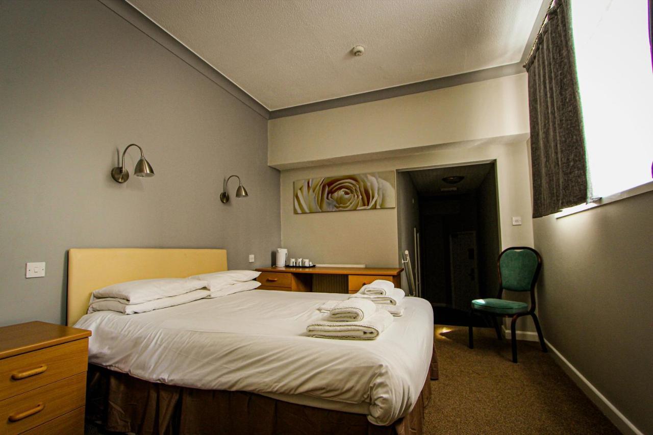 New Loretta Hotel ลันดิดโน ภายนอก รูปภาพ